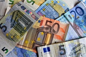 fiscale voordelen stoelmassage Linea Directa Ontspannen werken Jolanda Touw stoelmassage Leiden stoelmassage Leiderdorp stoelmassage Amsterdam stoelmassage Den Haag stoelmassage Utrecht